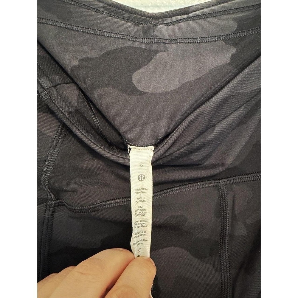 lululemon Align™ High-Rise Crop 21" size 6 - Picture 6 of 8